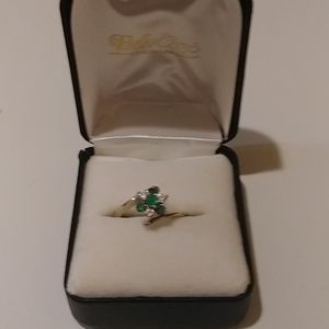 Emerald ring 14kt